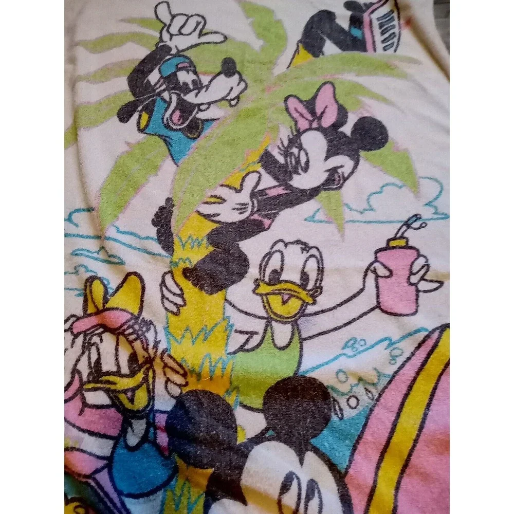 VTG Mickey Mouse & Friends BEACH BATH TOWEL 29”x54” MADE IN USA‎ 100% COTTON